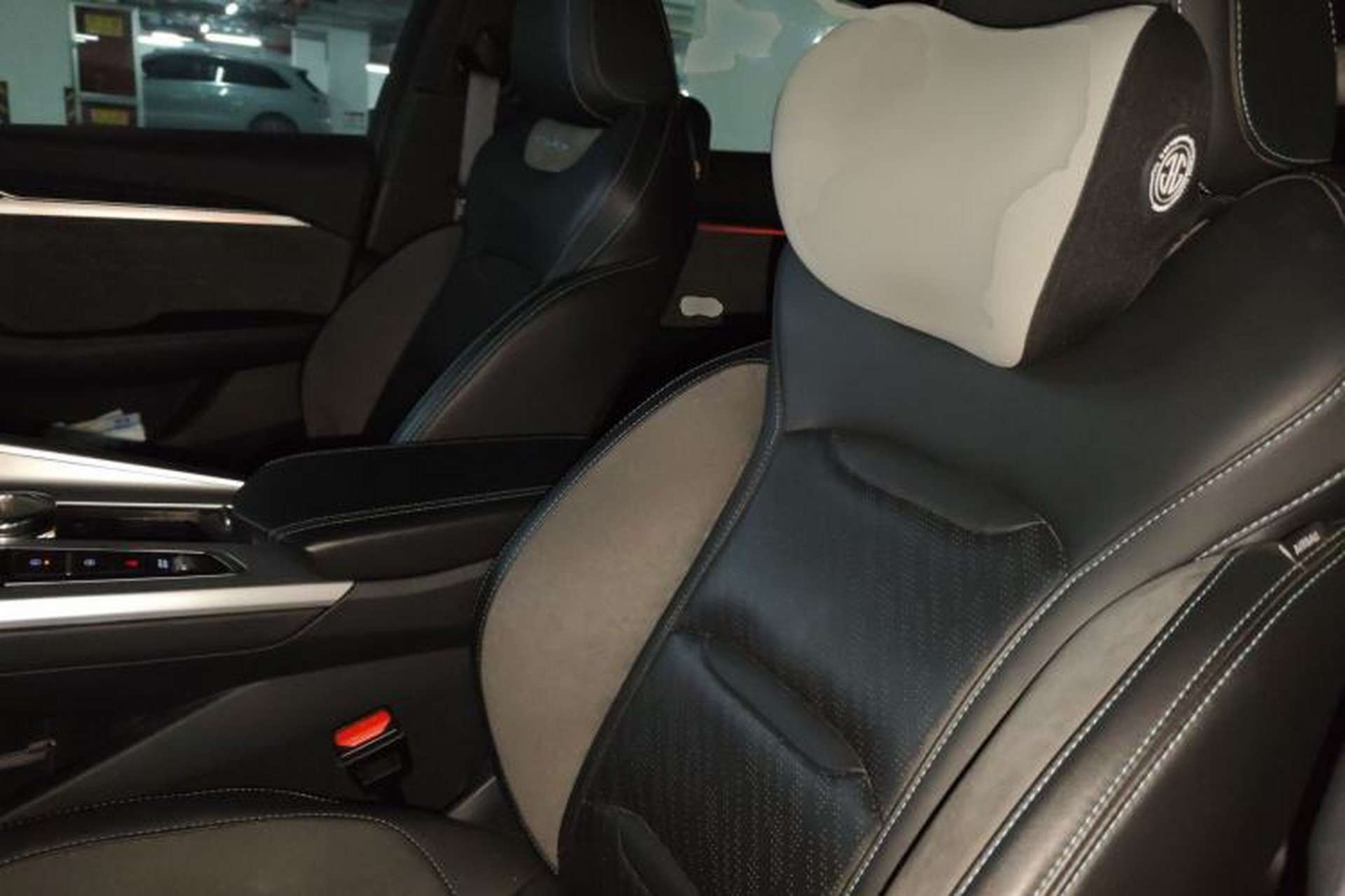 Used Geely Auto Preface 2023 2.0TD "Only This Verdant Green" Edition Left Front Seat