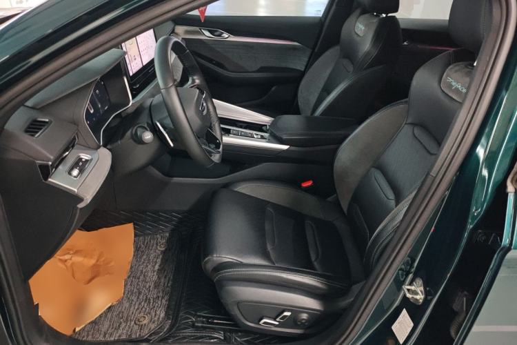 Used Geely Auto Preface 2023 2.0TD "Only This Verdant Green" Edition Left Front Seat
