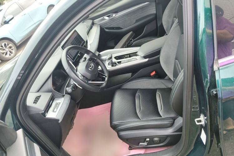Used Geely Auto Preface 2023 2.0TD "Only This Verdant Green" Edition Left Front Seat