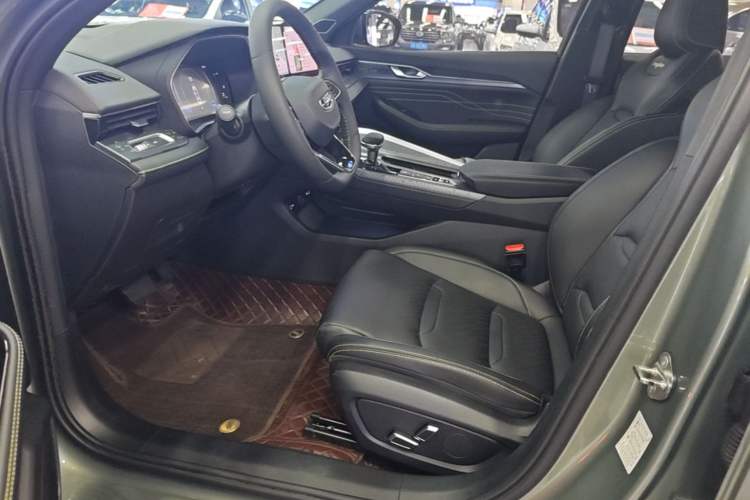 Used Geely Auto Preface 2023 1.5TD Fuyao Version Left Front Seat