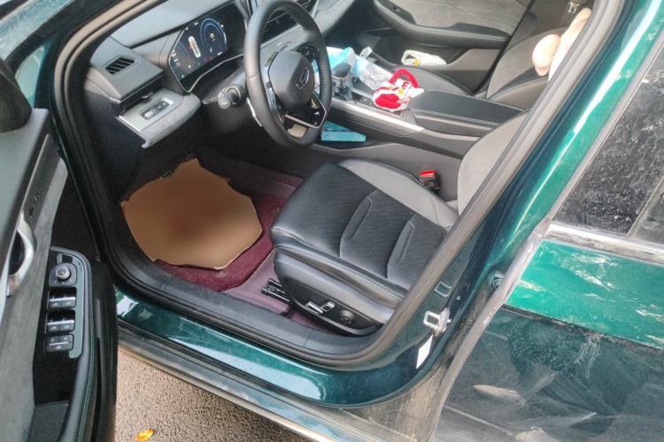 Used Geely Auto Preface 2023 2.0TD "Only This Verdant Green" Edition Left Front Seat