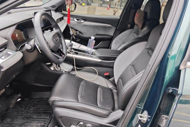 Used Geely Auto Preface 2023 2.0TD "Only This Verdant Green" Edition Left Front Seat
