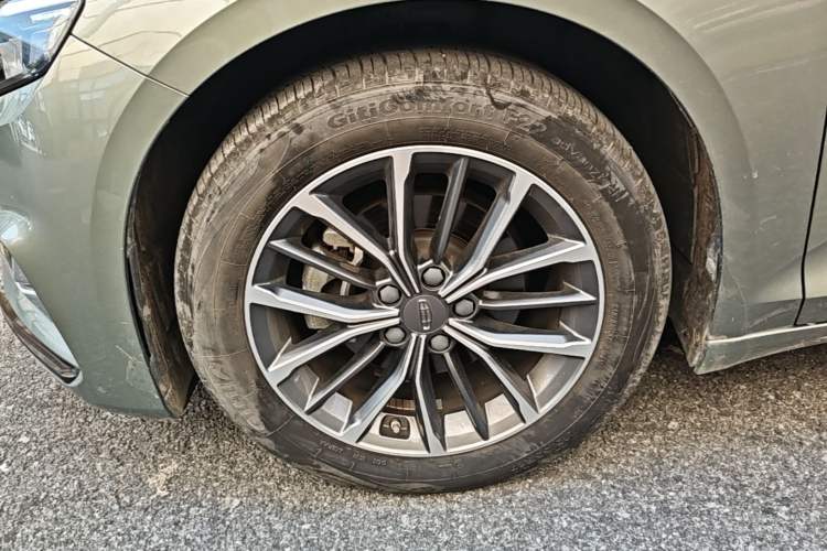 Used Geely Auto Preface 2023 1.5TD Fuyao Version Left Front Wheel Hub