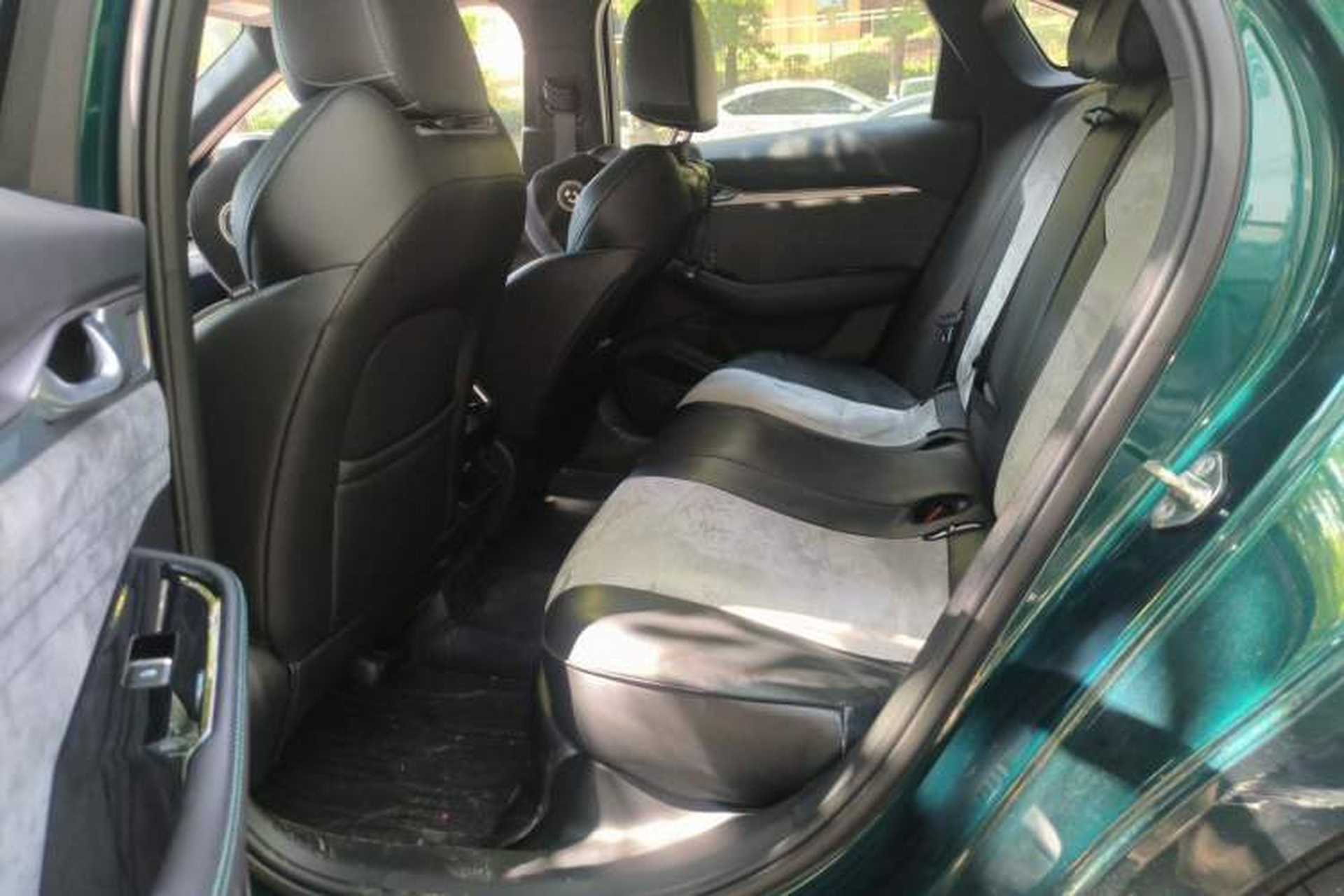 Used Geely Auto Preface 2023 2.0TD "Only This Verdant Green" Edition Left Rear Seat