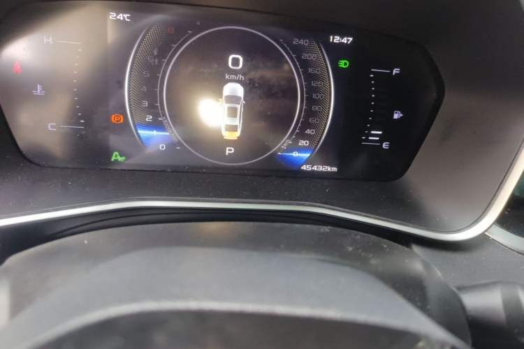Used Geely Auto Preface 2023 1.5TD Fuyao Version Odometer Close Up
