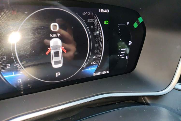 Used Geely Auto Preface 2023 1.5TD Fuyao Version Odometer Close Up