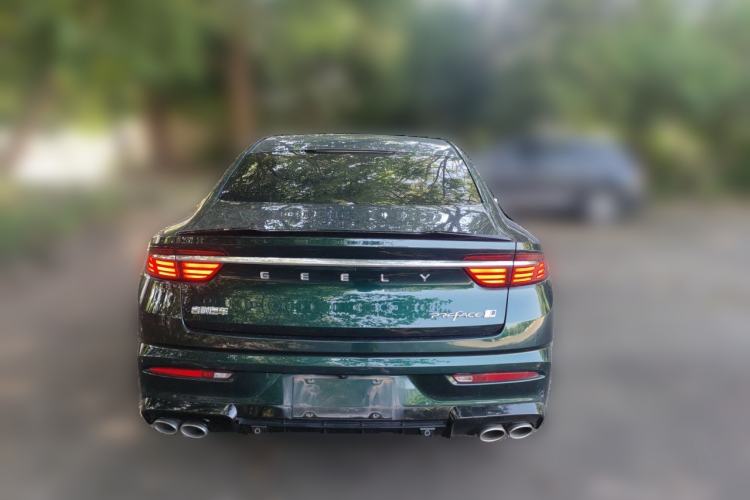 Used Geely Auto Preface 2023 2.0TD "Only This Verdant Green" Edition Rear
