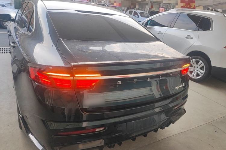 Used Geely Auto Preface 2023 2.0TD "Only This Verdant Green" Edition Rear