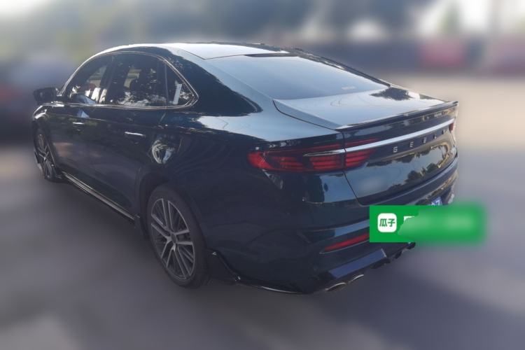 Used Geely Auto Preface 2023 2.0TD "Only This Verdant Green" Edition Rear Left 45 Deg