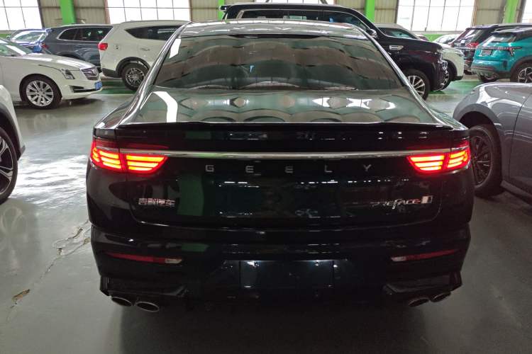Used Geely Auto Preface 2023 2.0TD "Only This Verdant Green" Edition Rear