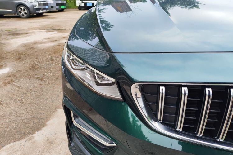 Used Geely Auto Preface 2023 2.0TD "Only This Verdant Green" Edition Right Front Headlight