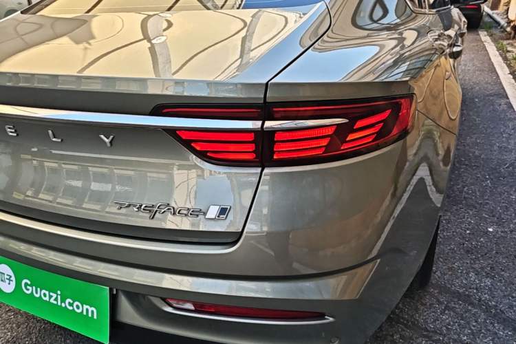 Used Geely Auto Preface 2023 1.5TD Fuyao Version Right Rear Taillight