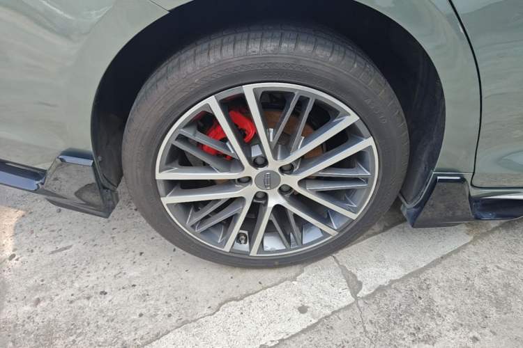Used Geely Auto Preface 2023 1.5TD Kunlun Edition Right Rear Wheel Hub