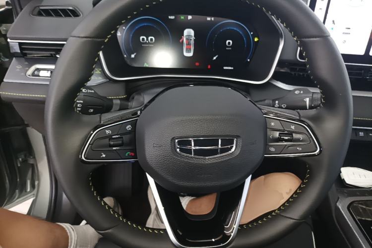 Used Geely Auto Preface 2023 1.5TD Kunlun Edition Steering Wheel