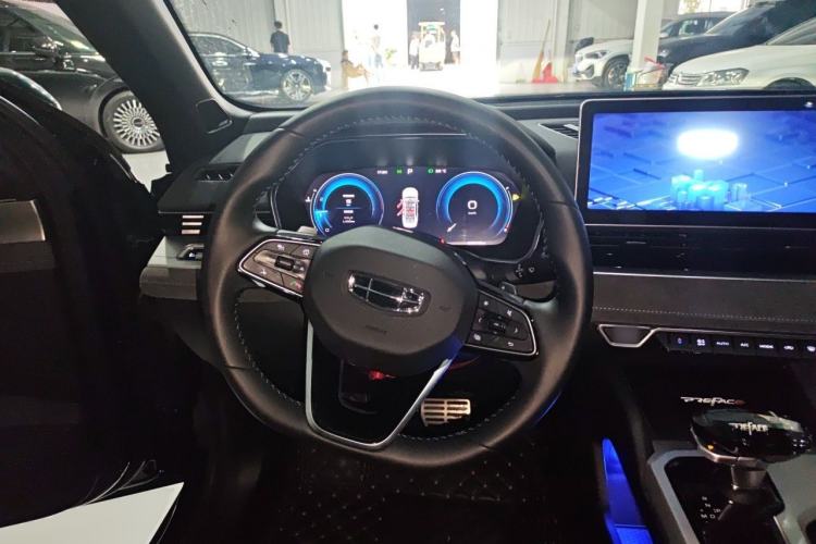 Used Geely Auto Preface 2023 2.0TD "Only This Verdant Green" Edition Steering Wheel