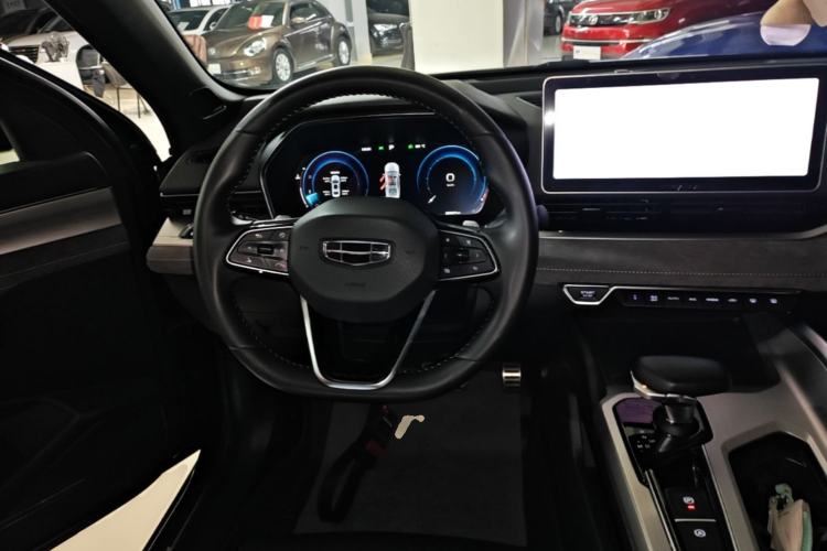 Used Geely Auto Preface 2023 2.0TD "Only This Verdant Green" Edition Steering Wheel