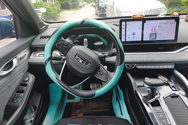 Used Geely Auto Preface 2023 2.0TD "Only This Verdant Green" Edition Steering Wheel