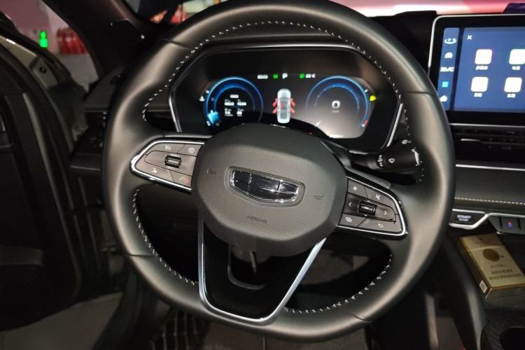Used Geely Auto Preface 2023 1.5TD Kunlun Edition Steering Wheel