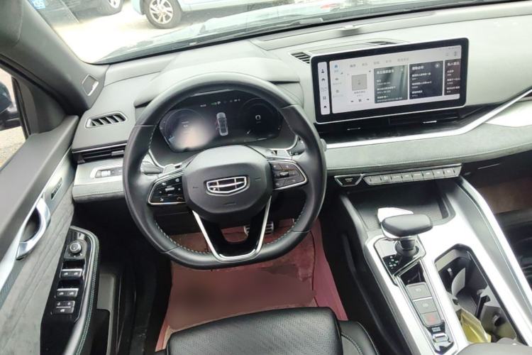 Used Geely Auto Preface 2023 2.0TD "Only This Verdant Green" Edition Steering Wheel