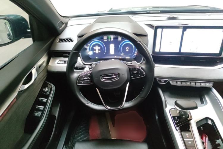 Used Geely Auto Preface 2023 2.0TD "Only This Verdant Green" Edition Steering Wheel