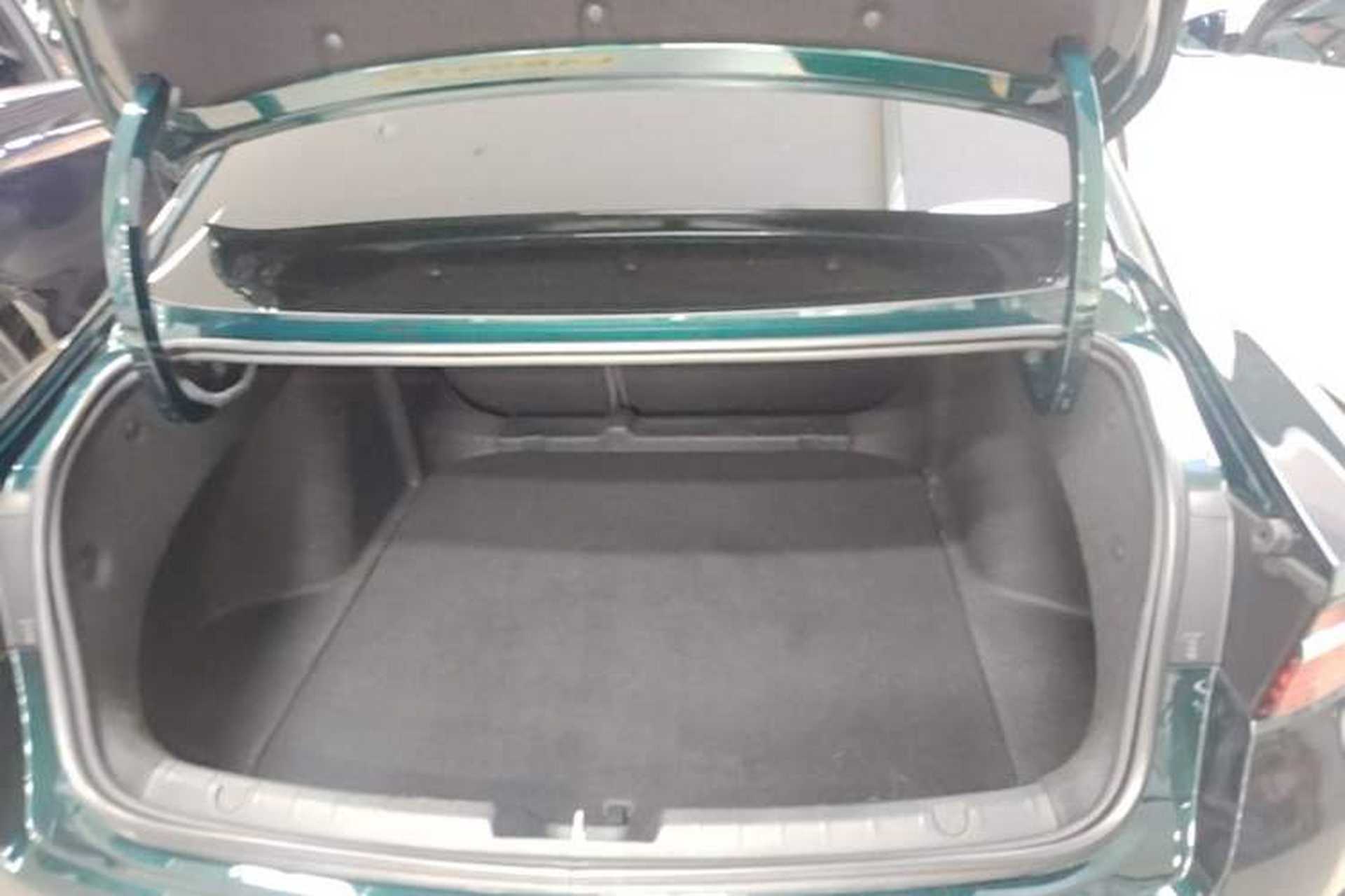 Used Geely Auto Preface 2023 2.0TD "Only This Verdant Green" Edition Trunk