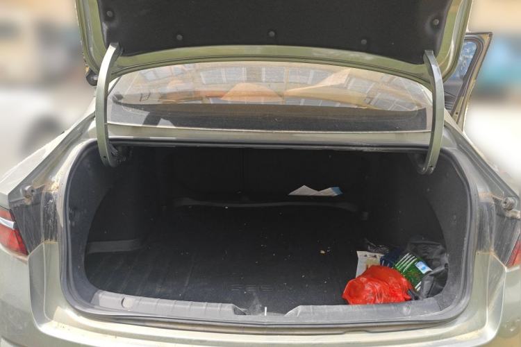 Used Geely Auto Preface 2023 1.5TD Fuyao Version Trunk