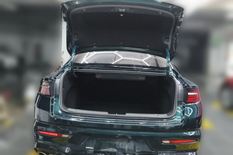 Used Geely Auto Preface  Trunk
