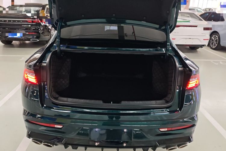 Used Geely Auto Preface 2023 2.0TD "Only This Verdant Green" Edition Trunk