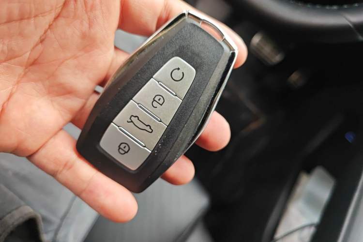 Used Geely Auto Preface 2023 2.0TD "Only This Verdant Green" Edition Vehicle Key