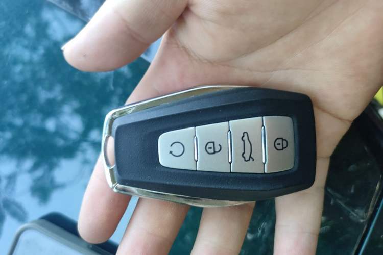 Used Geely Auto Preface 2023 2.0TD "Only This Verdant Green" Edition Vehicle Key