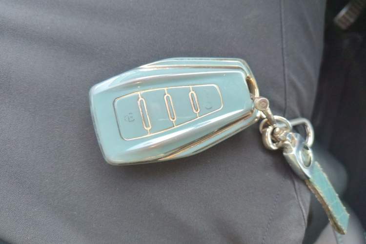 Used Geely Auto Preface 2023 2.0TD "Only This Verdant Green" Edition Vehicle Key