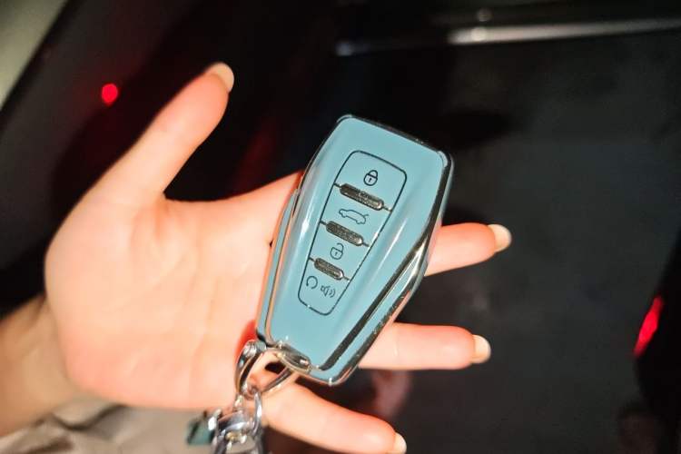 Used Geely Auto Preface 2023 1.5TD Kunlun Edition Vehicle Key