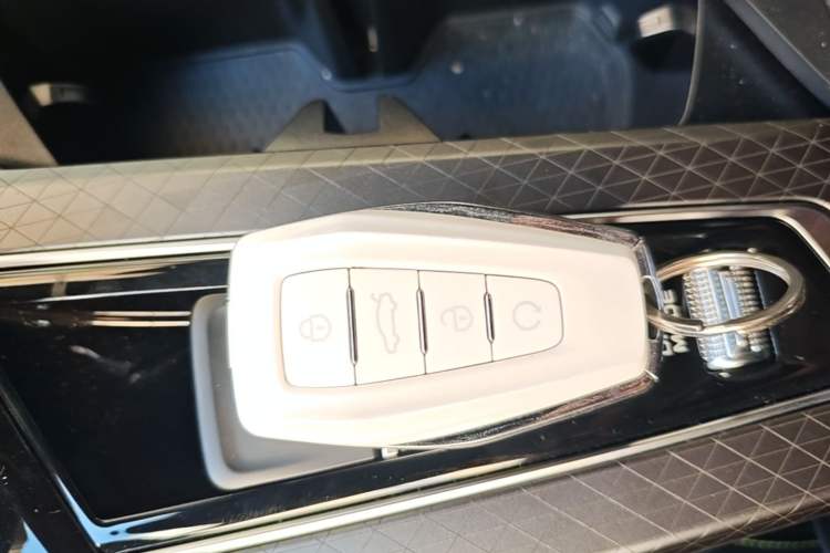 Used Geely Auto Preface 2023 1.5TD Fuyao Version Vehicle Key