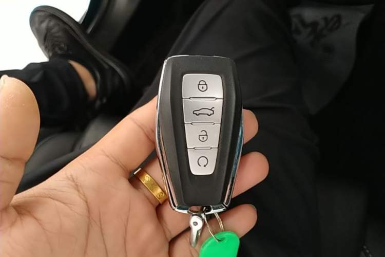 Used Geely Auto Preface 2023 2.0TD "Only This Verdant Green" Edition Vehicle Key