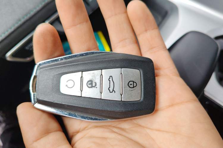 Used Geely Auto Preface 2023 2.0TD "Only This Verdant Green" Edition Vehicle Key