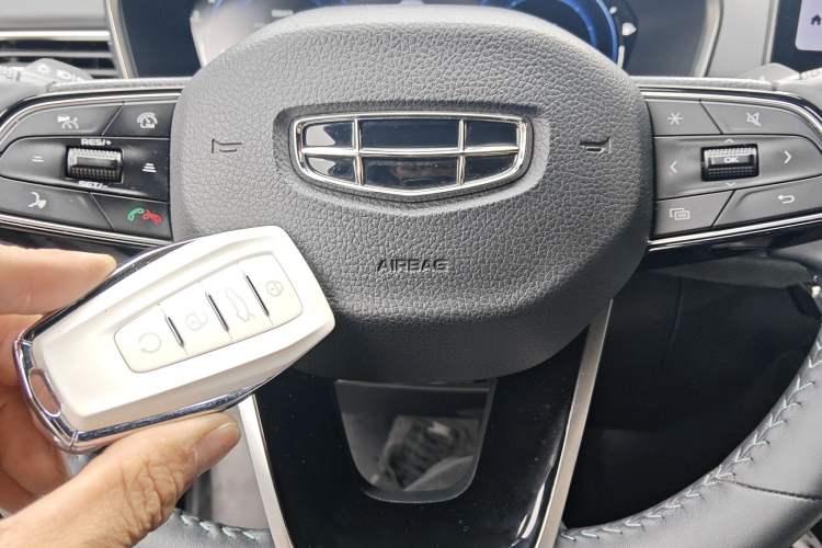Used Geely Auto Preface 2023 2.0TD "Only This Verdant Green" Edition Vehicle Key
