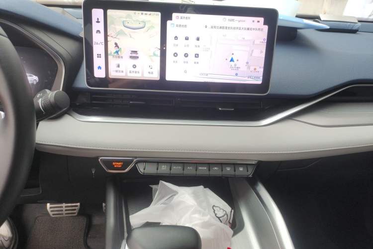 Used Geely Auto Preface 2023 2.0TD Prestige Version Audio And AC Panel