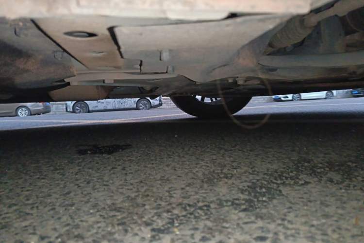 Used Geely Auto Preface 2023 2.0TD Prestige Version Chassis Front Right