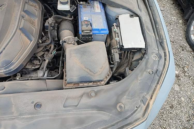 Used Geely Auto Preface 2023 2.0TD Luxury Version Engine Bay Left