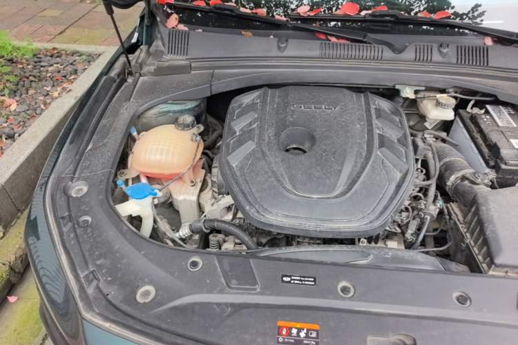 Used Geely Auto Preface 2023 2.0TD "Only This Verdant Green" Edition Engine Bay Right