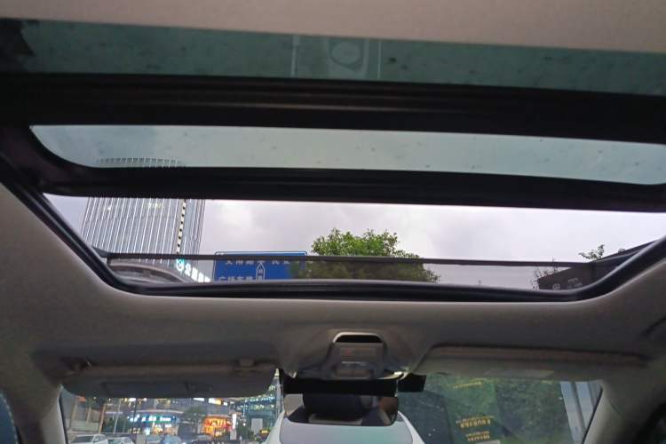 Used Geely Auto Preface 2023 2.0TD Prestige Version Headliner