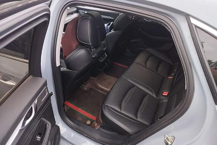 Used Geely Auto Preface 2023 2.0TD Luxury Version Left Rear Seat