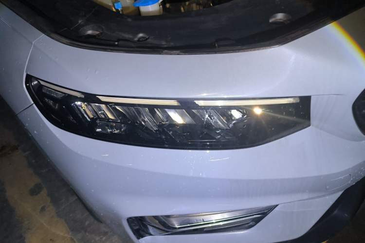 Used Geely Auto Preface 2023 1.5TD Fuyao Version Right Front Headlight