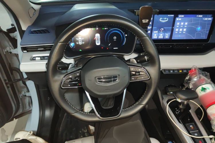 Used Geely Auto Preface 2023 2.0TD Prestige Version Steering Wheel