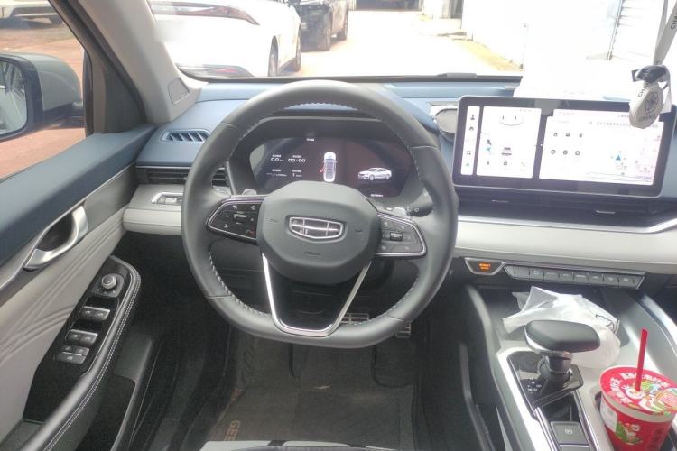 Used Geely Auto Preface 2023 2.0TD Prestige Version Steering Wheel
