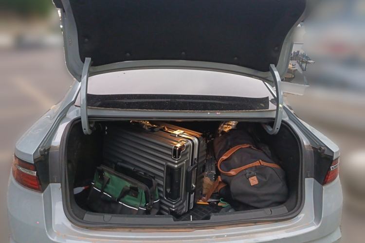 Used Geely Auto Preface 2023 2.0TD Prestige Version Trunk