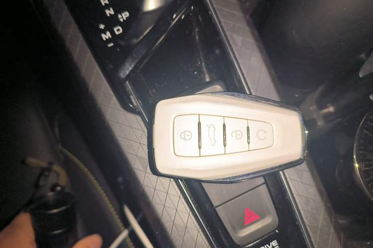 Used Geely Auto Preface 2023 1.5TD Fuyao Version Vehicle Key