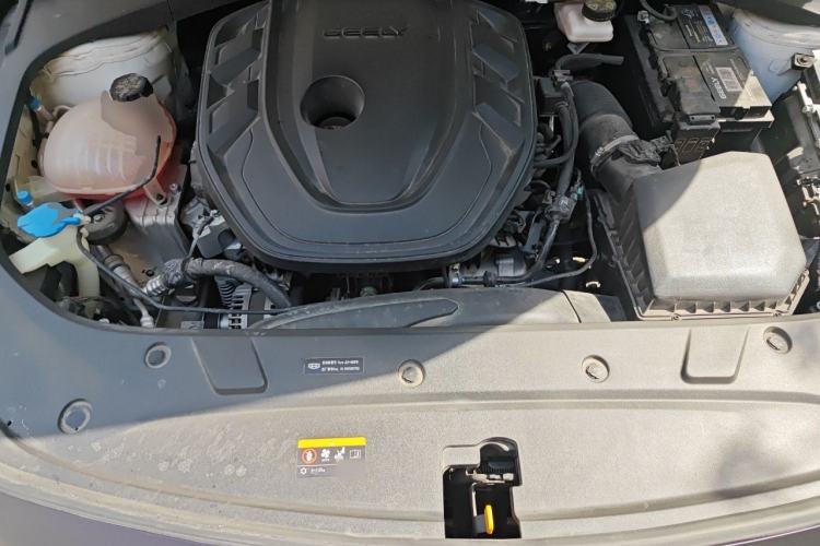 Used Geely Auto Preface 2023 2.0TD "Only This Verdant Green" Edition Engine Bay