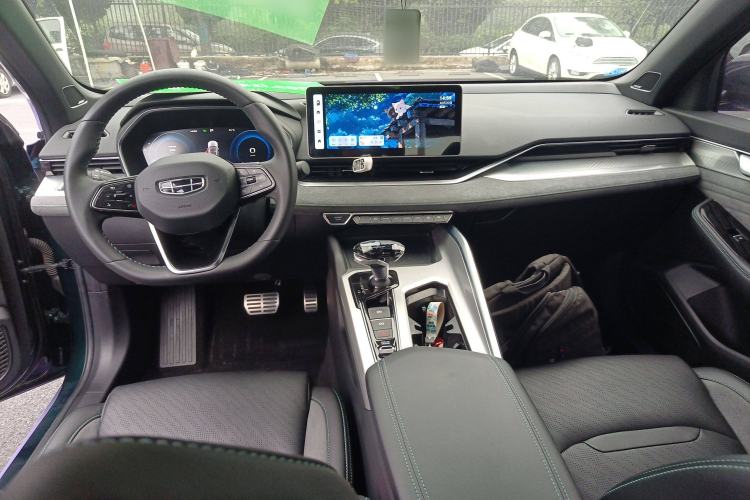 Used Geely Auto Preface 2023 2.0TD "Only This Verdant Green" Edition Interior 2