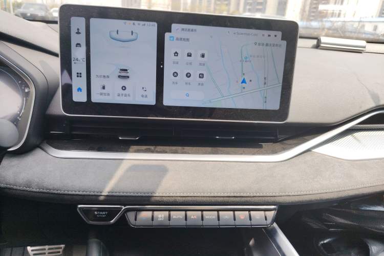 Used Geely Auto Preface 2023 2.0TD "Only This Verdant Green" Edition Audio And AC Panel